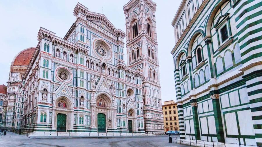 Discover Florence in a walking tour - Starting Point in Via de Pucci at ItalyPass