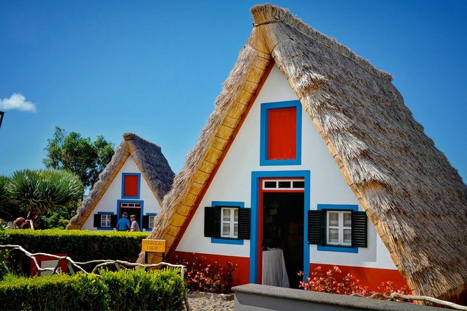 Discover Madeira In 2 Days (from 09h To 17h - Each Day) - Day 1: Coastal and Mountain Highlights