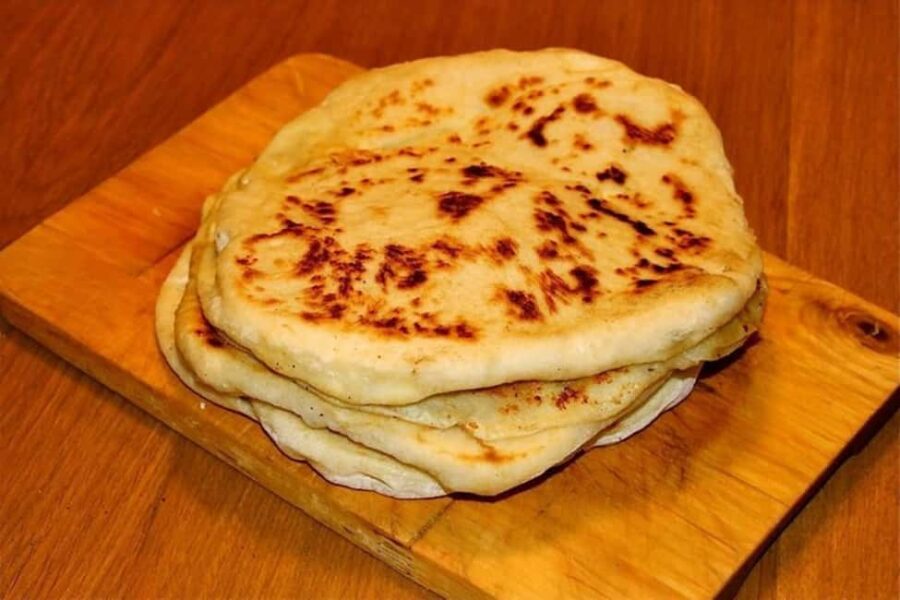 Discover Oradea - Walking Tour with Local Food Tasting - Starting at Union Square in Oradeas Historic Heart