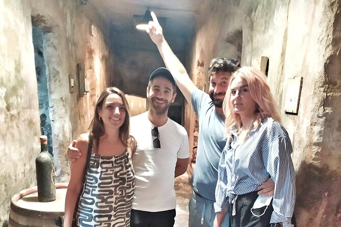 Discover the best cellars of Salento - Starting Point and Logistics