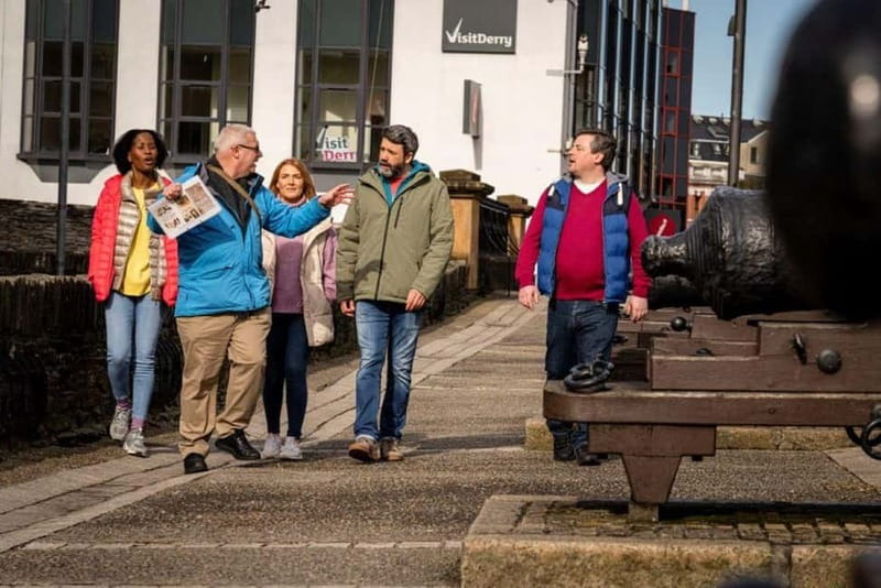 Discover the City Walls (with a Passionate Local Historian) - Starting at the Visit Derry Customer Entrance