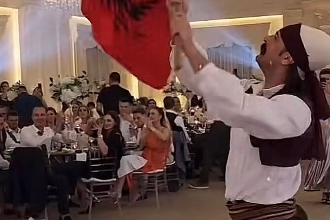 Discover the Heart of Tirana:Citytour And dance AlbaniaExperience - Starting Point at Pazari i Ri in Tirana