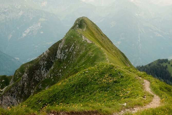 Discover the Hidden Gems of Interlaken Through Your Lens - Easy Logistics with Pickup and Private Transport