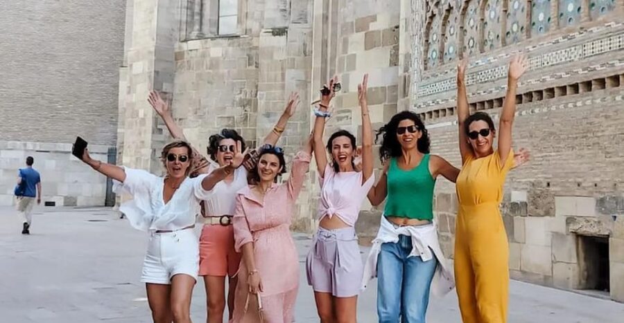 Discover Zaragoza: Complete tour + wine and tapas - Exploring Zaragoza’s Landmark: Aljaferías Palace