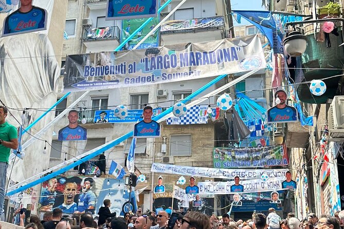 Discovering Maradona Private Tour in Naples - Strolling through Via Toledo, Naples’ famous shopping street