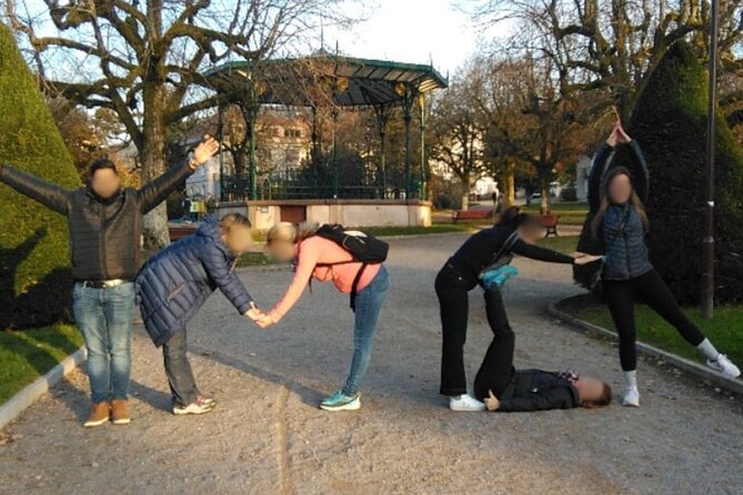 Discovery Track Game: The Mysteries of Gerardmer - What’s Included in the Game Package?