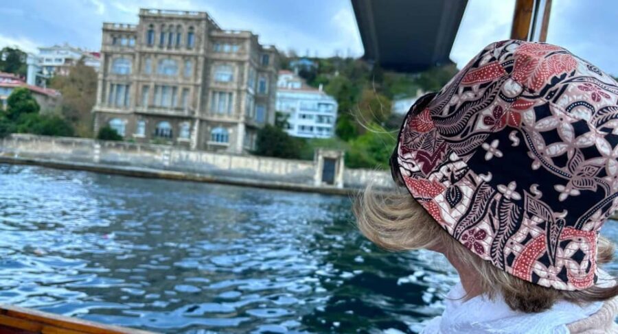 Dolmabahçe Palace and Boat Tour - From the Old City to Dolmabahçe Palace