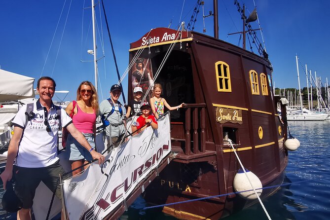 Dolphin Watching Boat Trip around Vrsar - Starting Point and Meeting Logistics in Vrsar