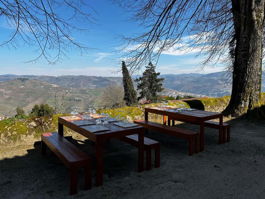 Douro Valley: Quinta Santa Júlia Tour, Wine Tasting & Lunch - Starting at the Historic Quinta de Santa Júlia