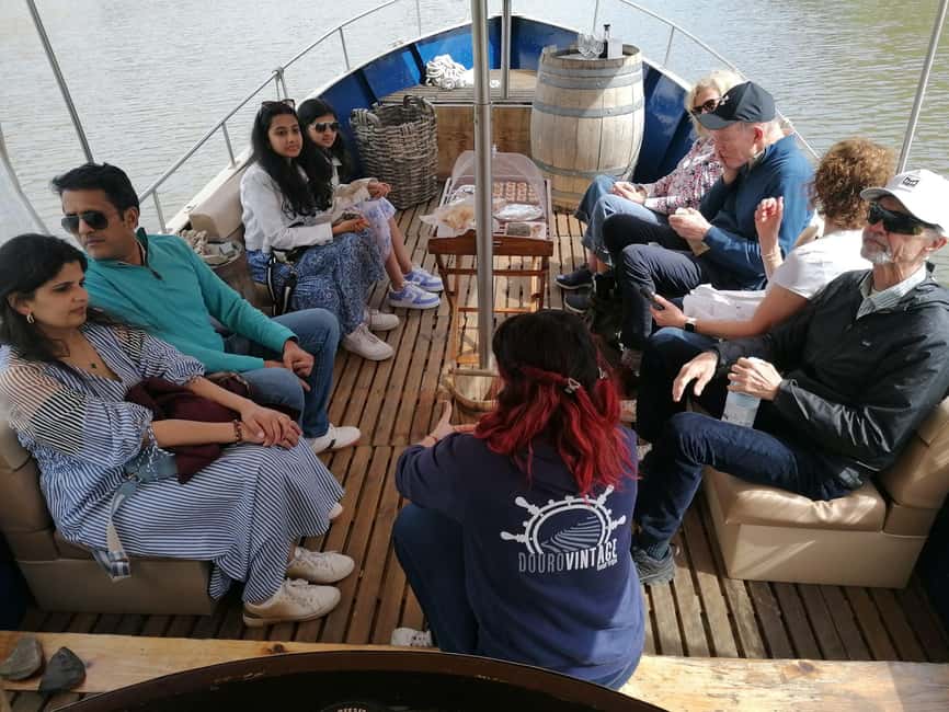 Douro Valley Sunset: 1 Winery visit & 1-h Boat Tour - Starting Points and Easy Check-In