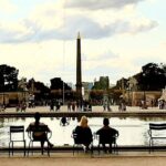 Drawing workshop/creative notebook & cultural walk in the Tuileries - Drawing in the Tuileries Garden