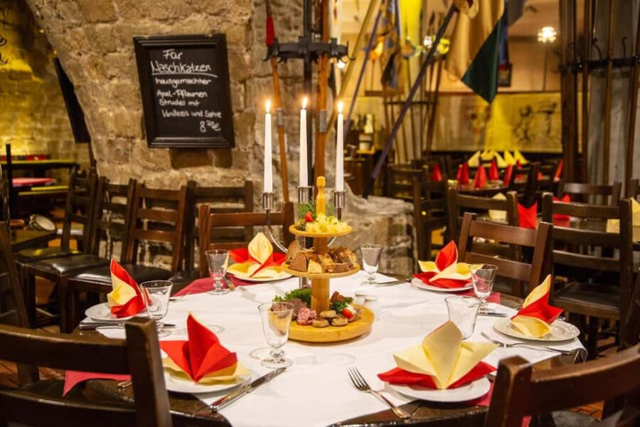 Dresden: Dinner & Wine City Tour through the Historic Old Town - Starting Point at the Zwinger’s Crown Gate