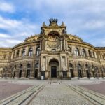 Dresden: Express Walk with a Local in 60 minutes - Meeting Point at the Julius Otto Monument