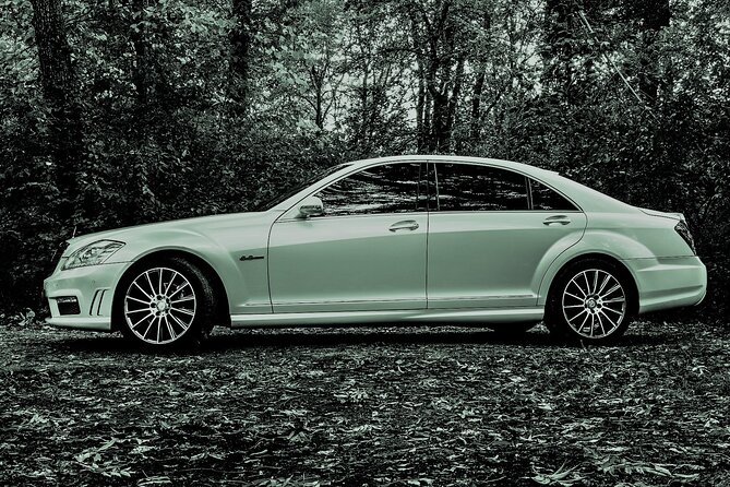 Dublin City/U2 Private Tour Winner's of the Best Private Tour Company of Ireland - Sampling Dublin’s Local Flavors at Finnegan’s Dalkey