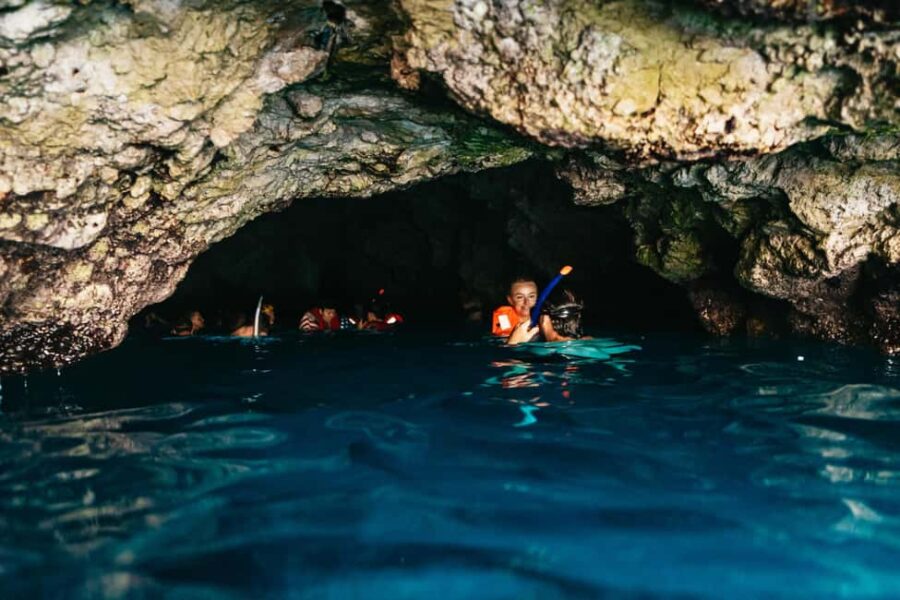 Dubrovnik: Blue Cave and Elafit Small Group Boat Exploration - Discovering Croatia’s Famous Blue Cave from Dubrovnik