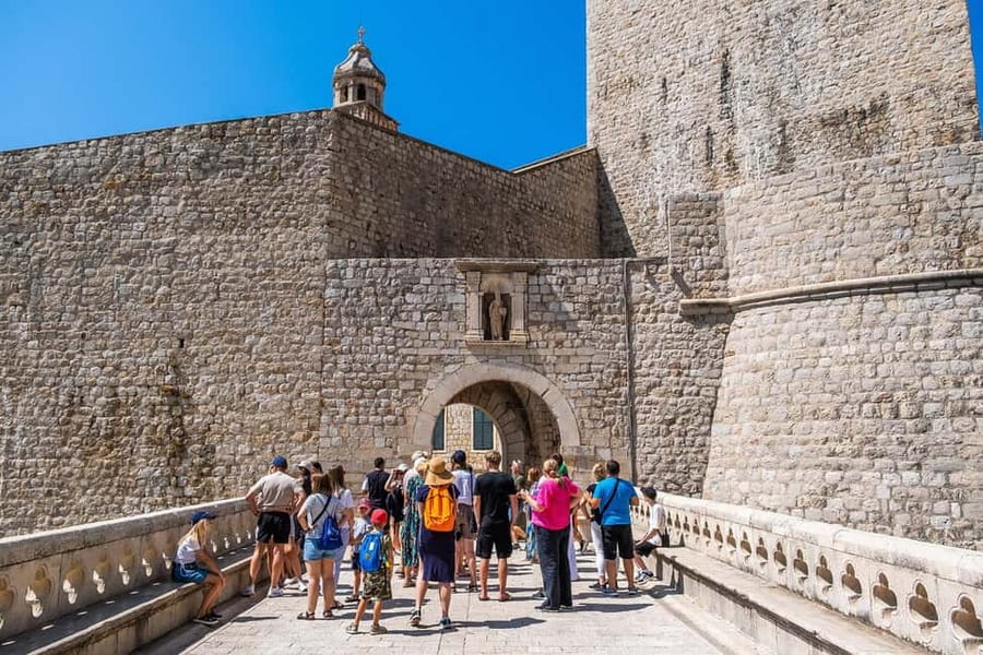 Dubrovnik: City Walls, Stradun & Old Town Story Walking Tour - Starting Point and Tour Duration in Dubrovnik’s Old Town