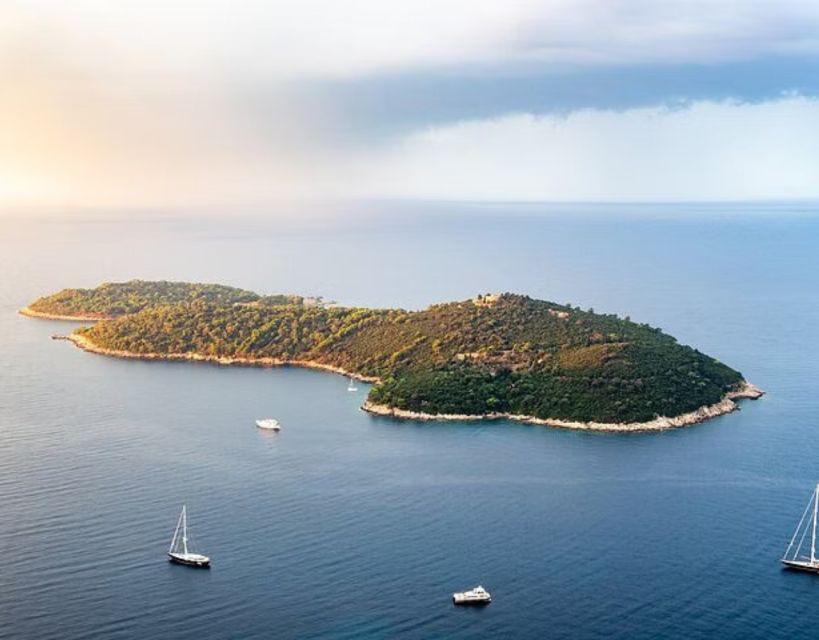 Dubrovnik: Group Tour & Panoramic Cruise - What You See During the 45-Minute Cruise