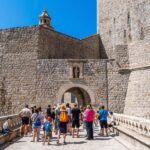 Dubrovnik: Old Town & City Walls Tour with Optional DU Pass - Starting at Nautika: The Meeting Point and First Impressions