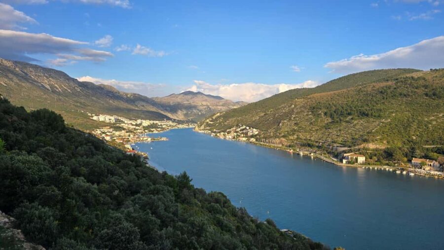 Dubrovnik Scenic Tour & Lunch/Dinner at Country Estate - Ascending to Sr Hill and Discovering Secret Viewpoints