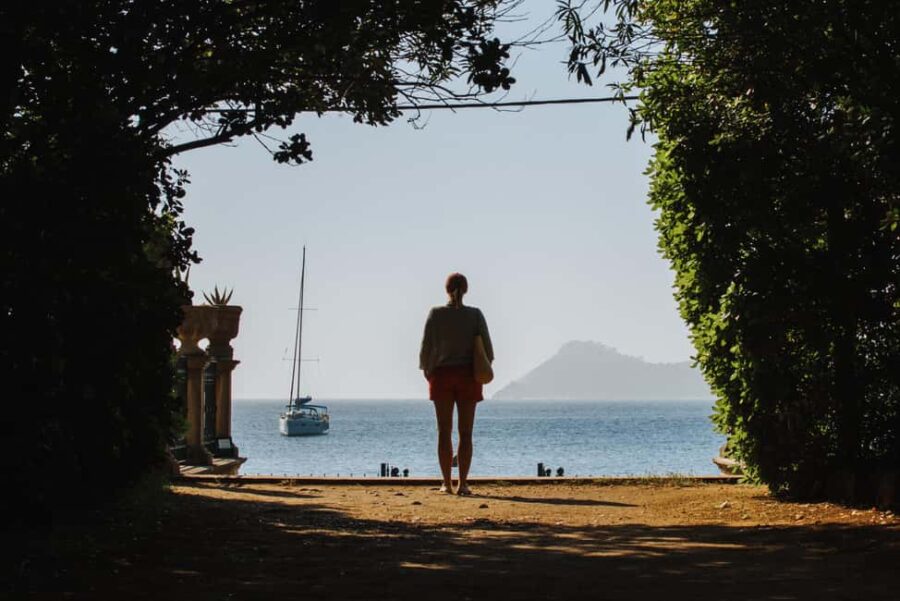 Dubrovnik:Elaphiti Islands and caves Private Speedboat Tour - Customizable 4-Hour Tour to the Elaphiti Archipelago