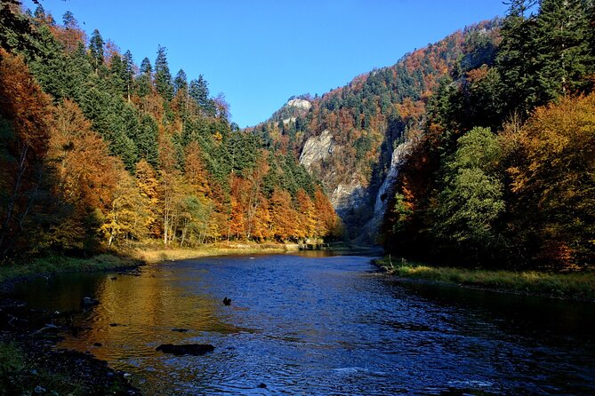 Dunajec River Gorge Rafting - Private Tour from Krakow - Exploring the Dunajec Gorge’s Unique Landscape