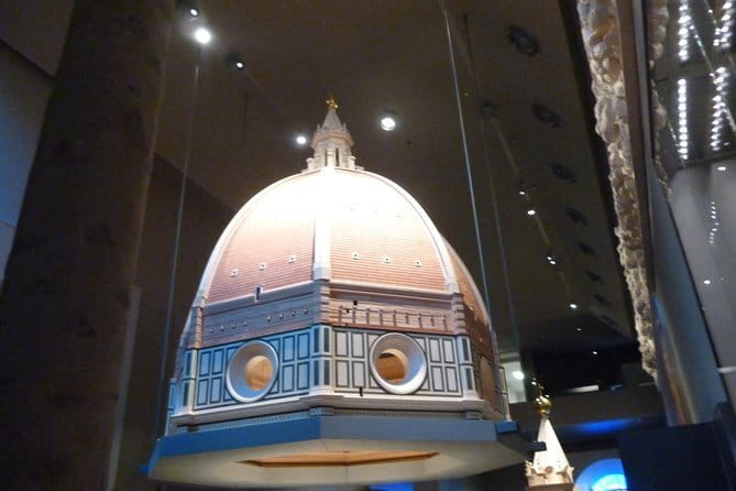 Duomo Monumental Tour - The Baptistery of San Giovanni: Art and History in Bronze