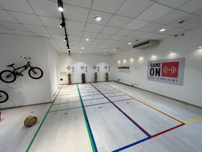 Düsseldorf: The Ultimate Team event (3 rooms - 9 games) - Multiple Rooms and Nine Games in the Heart of Düsseldorf