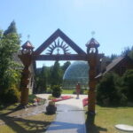 Dzukija National Park and Grutas Park: Full-Day Tour - Key Points