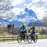 E-bike and hike in Åndalsnes - The 15 km E-Bike Along Isfjorden and Venjesdalen