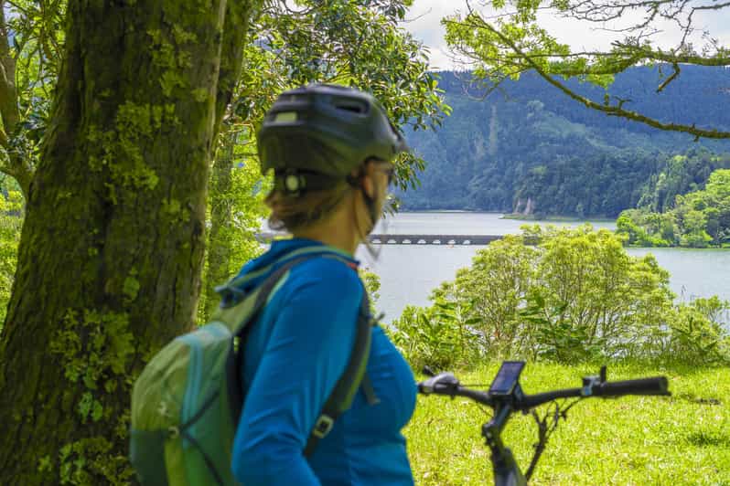 E-Bike Rental Sete Cidades - Exploring the Enchanting Volcanoes of Sete Cidades