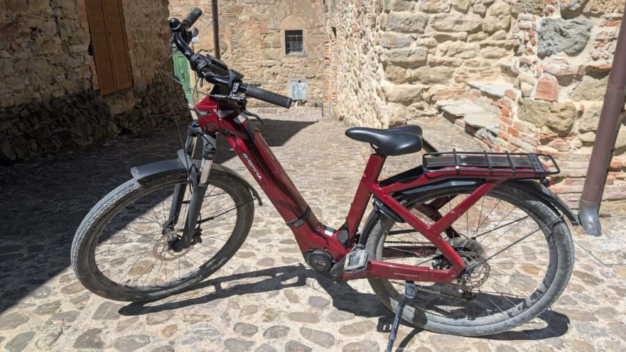E-bike tour from Città di Castello between Umbria and Tuscany - Starting at Borgo di Celle in Città di Castello