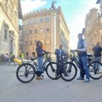 E-Bike tour with a Florentine tour guide, including a toast - From the Meeting Point to the Heart of Florence