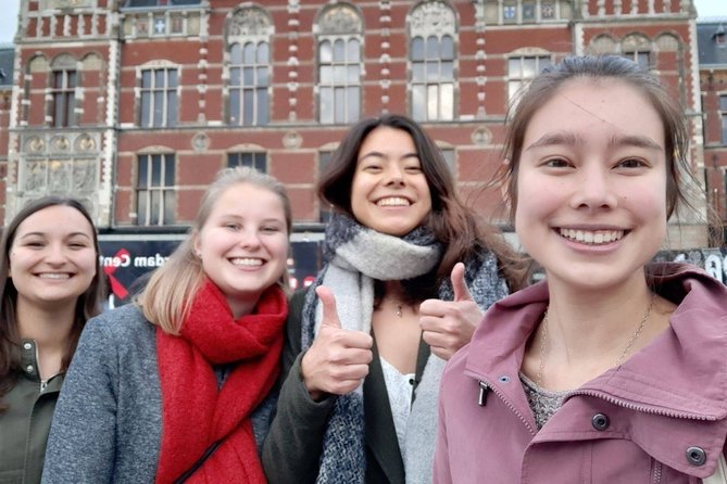 e-Scavenger hunt Amsterdam: Explore the city at your own pace - Creative Riddles and Assignments