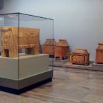 E-Ticket to Heraklion Archaeological Museum with Audio Guide - The Museum Building and Its Main Exhibits