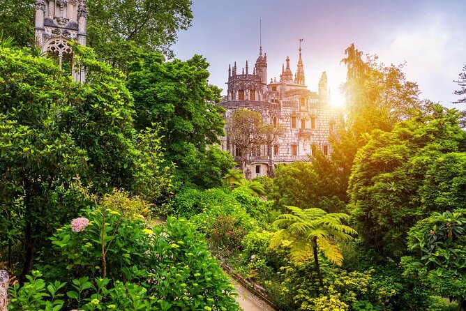 E-Tickets & 3 Audio Tours to Moorish Castle & Quinta da Regaleira - Discovering Moorish Castle’s Fortified History