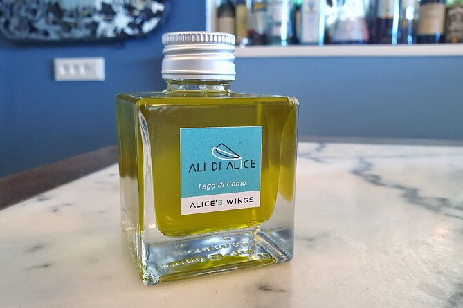 E.V.O. oil of Lake Como tasting+ food pairings - Exploring the Olive Grove and Production Process