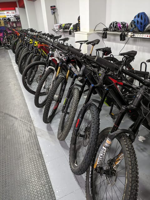 Ebike rental -Granada - The Fleet: Modern Bikes for Every Rider