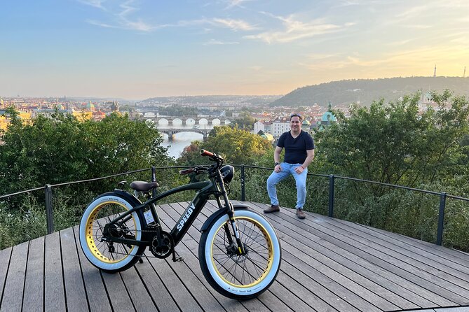 Ebike Sunset tour of Prague - Historic Landmarks and Attractions
