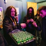 Edinburgh: 7 Bar Pub Crawl with 7 Shots & Discounts - Visiting Edinburgh’s Favorite Local Pubs and Clubs