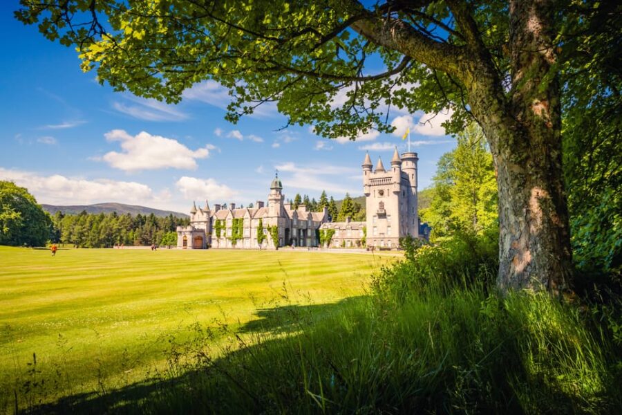 Edinburgh: Aberdeenshire, Balmoral Castle & Northeast Coast - From Edinburgh to the Royal Highland Residence: Balmoral Castle