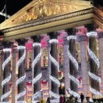 Edinburgh: Christmas Tour, Gingerbread Included - From the Old Town to the Castle District