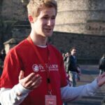 Edinburgh: City Highlights Walking Tour - Meeting Point and Tour Duration