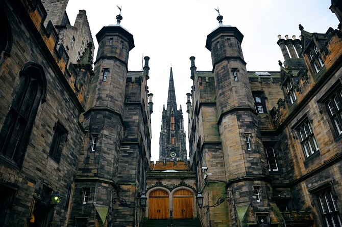 Edinburgh: Discover Edinburgh's Old Town Walking Tour - Practical Details and Accessibility