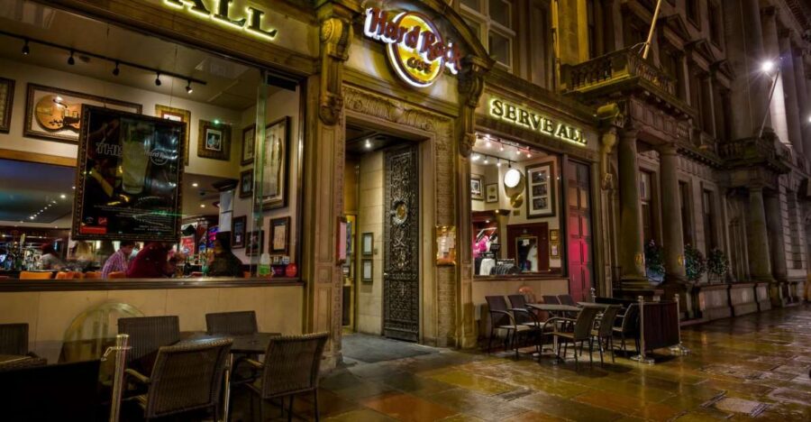 Edinburgh: Hard Rock Cafe with Set Menu for Lunch or Dinner - Visiting the Iconic Edinburgh Hard Rock Cafe