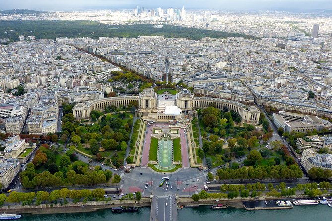 Eiffel Tower Lift Access with Optional Summit and Seine Cruise - The Seine River Cruise: Waterway Views of Paris
