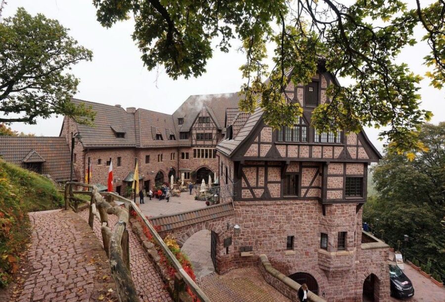 Eisenach: Private Guided Walking Tour - Starting at Bach House in Eisenach