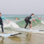 El Palmar: Group Surf class. - Expert Guidance from Qualified Spanish Instructors