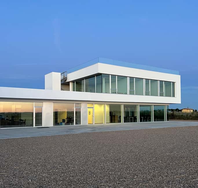 El Pego: Visit and tasting at Bodega Boutique Díscolo - Visit and Learn About the Winery and Its Architecture