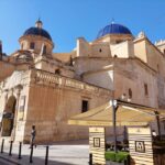 Elche: walking tour through the historic center and botanical garden Huerto de Cura - The Significance of the Lady of Elche