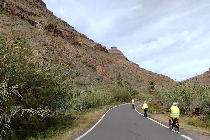 Electric Bike Mountain Tour Optional Tapas in an Aboriginal Cave - Visiting the Reserva Natural Especial de Las Dunas de Maspalomas